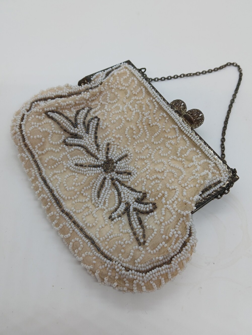 Vintage 1950s Beaded Kiss Lock Cocktail Purse - Micro Seed Bead Cream Clutch